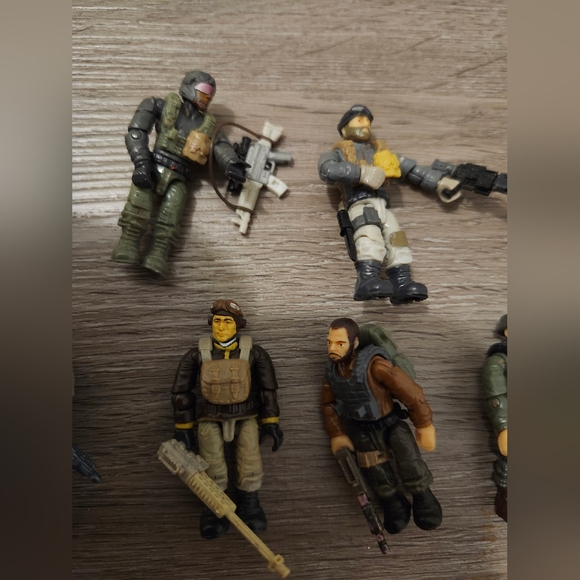 Mega Construx Call of Duty Action Figures Lot of 10 - Picture 3 of 4